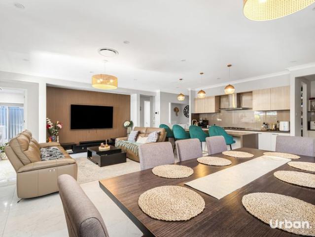 Single Storey Five Bedroom Home In Denham Court