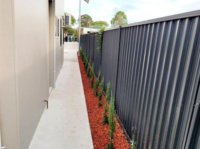 Single room with attached available for RENT in BLACKTOWN McCulloch Rd. From $320 + Electricity Bills per week