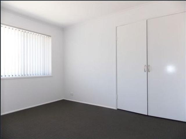 Single Room with ensuite in shared accommodation suitable for a single person