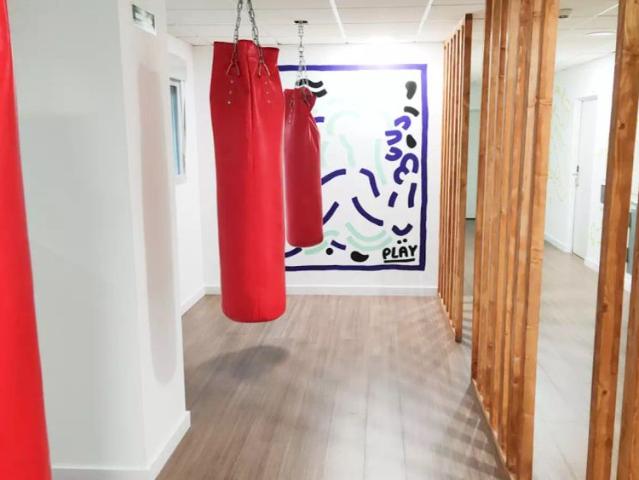 Single room with private bathroom and private kitchen, Zaragoza