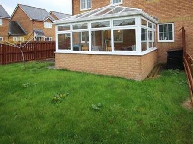 Single room in shared house 1 bed in a house share to rent £390 pcm £90 pw