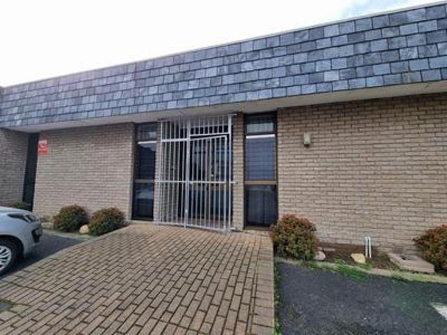 single rooms to rent, kingston/kempe.