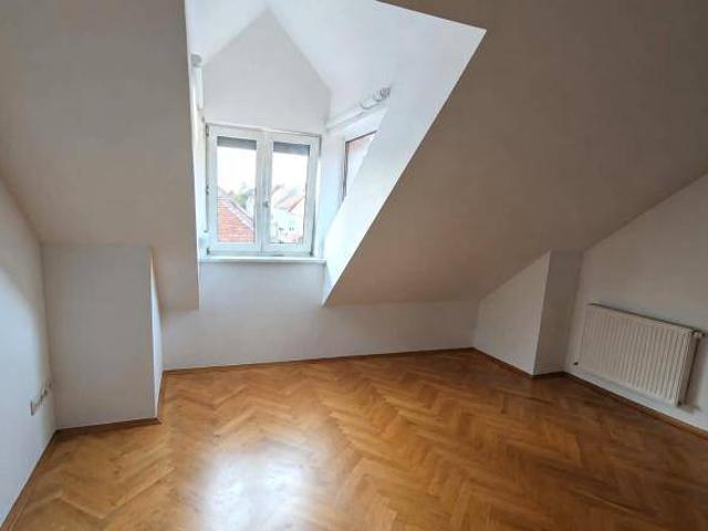 Single Wohnung 35m² in der Innenstadt von Fürstenfeld!