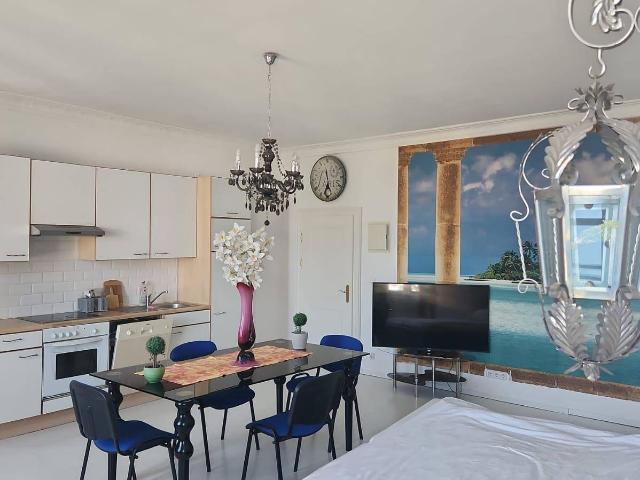 Single Wohnung im Schloss Hubertendorf