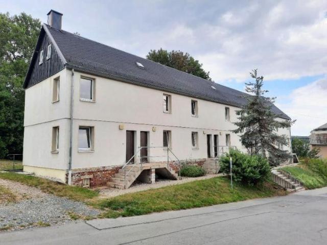 ! Single Wohnung in Mylau Mini Reihenhaus inkl. Stellplatz mit oder ohne Garten !