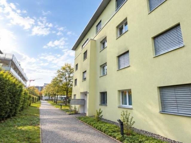 Single Wohnung in Niederwangen!