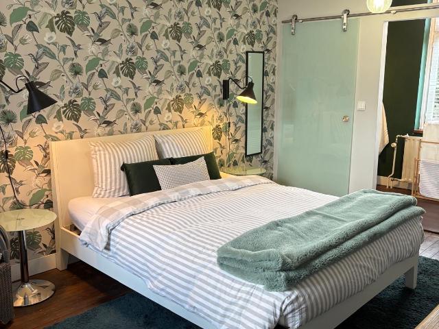 Single Tenant Furnished Studio Room 29m2