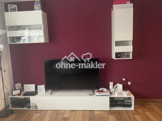 Single und junge Paare aufgepasst: 2 Raum Wohnung mit Balkon und EBK