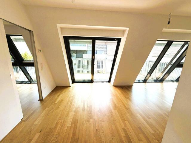 SINGLEAPARTMENT MIT SONNENTERRASSE IN U3 NÄHE