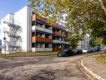 Unterliederbach - Keller, Balkon, Ausgestattete Küche