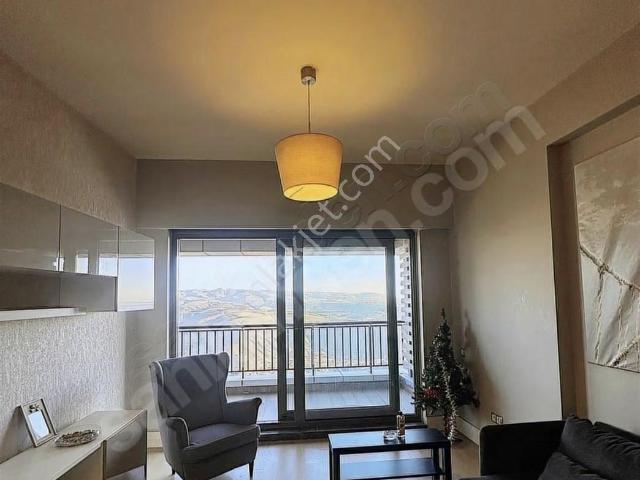 Sinpaş Altın Oran Kule 3'de Kiralık Mobilyalı 1+1 Daire