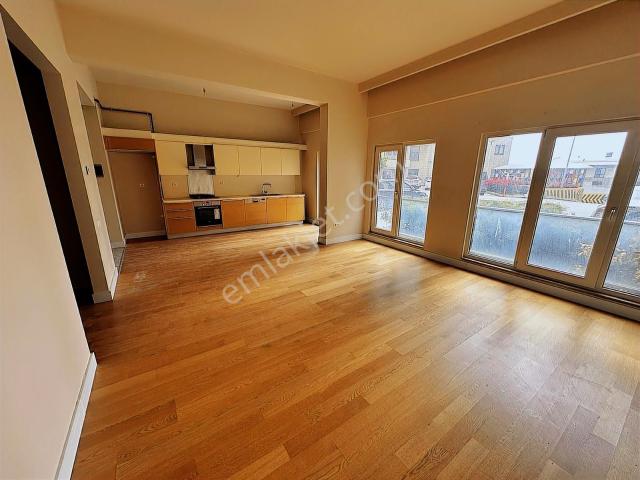 Sinpaş Altınoran'da Geniş Tip 1+1 Kiralık Daire