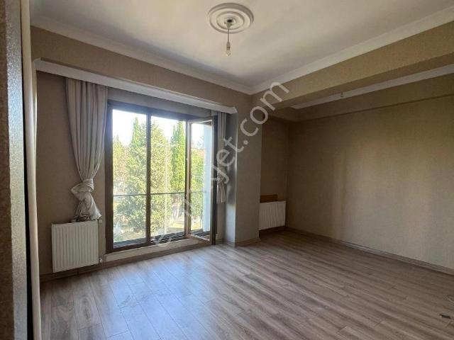 Sinpaş,antill Yakın Konumda Genç Bina Geniş 2+1 Kiralık Daire
