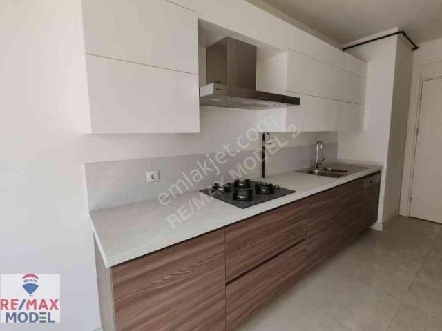 Sinpaş Aqua City'de A1 Blokta 3.5+1 Satılık Daire