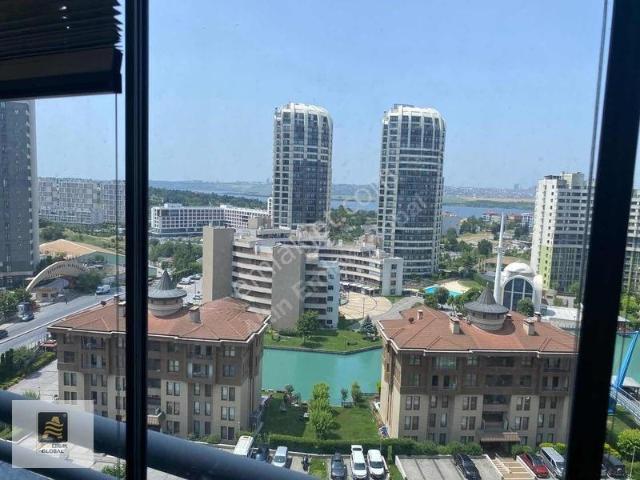Sinpaş Bosphorus City'de Manzaralı, Eşyalı Eşyasız 3+1 Kiralık