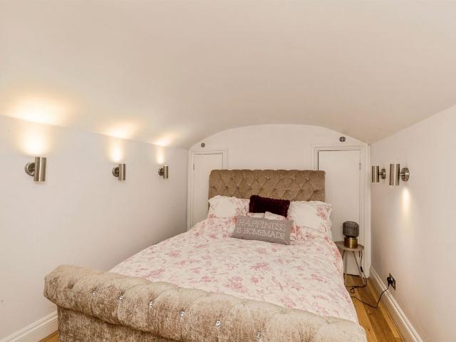 Sion Hill Place, Bath BA1, 3 bed flat to rent, £2,650 pcm | PrimeLocation