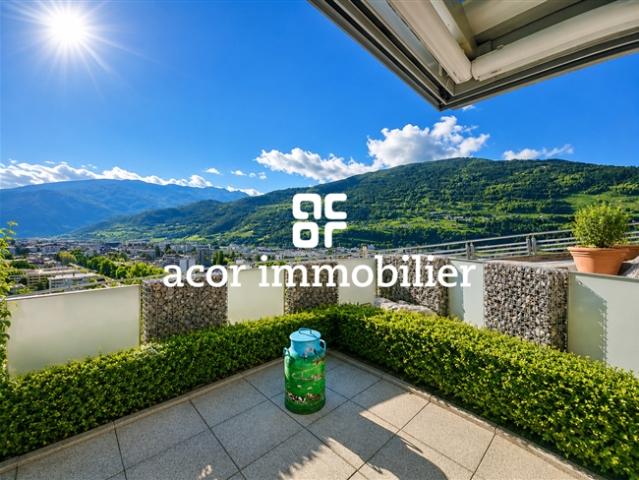 Sion und seine Schlösser zu Ihren Füßen Apartment in Gravelone