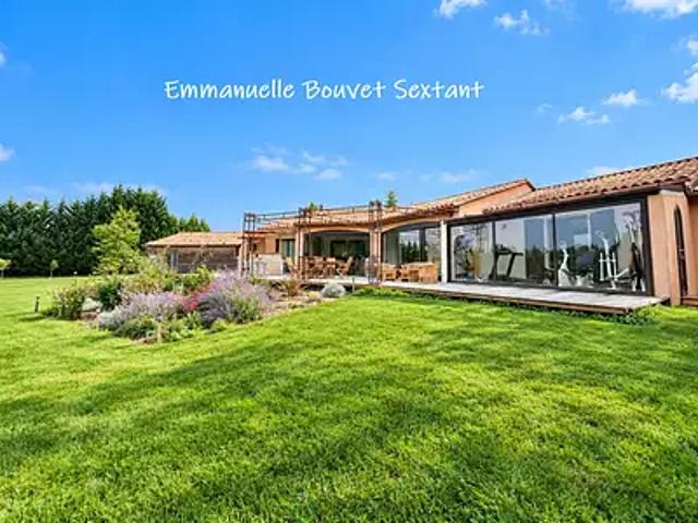 Siorac en Périgord 24170 Achat / Vente maison 23 pièces t23 au dernier étage piscine
