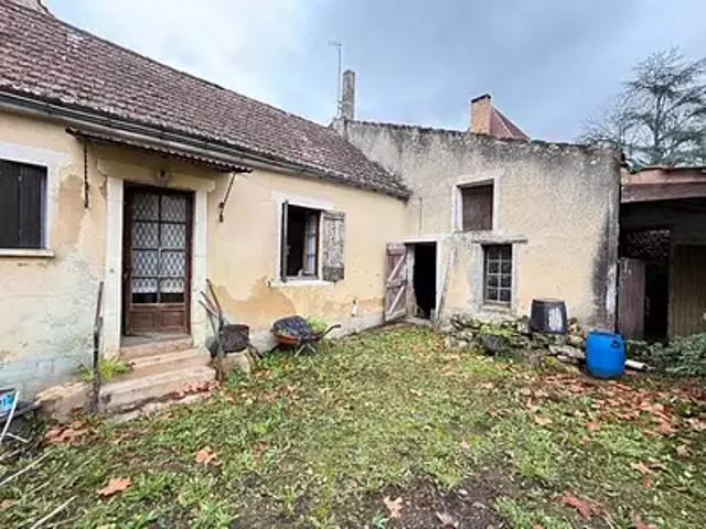 Siorac en Périgord 24170 Achat / Vente maison 3 pièces t3 au dernier étage parking