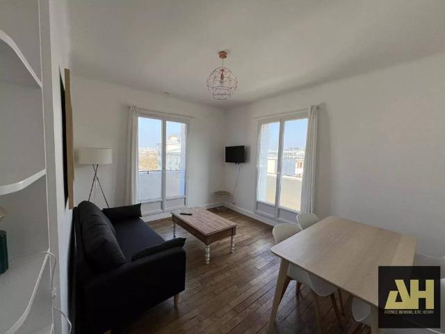 SIAM CHARMANT T2 MEUBLE DERNIER ETAGE BALCON