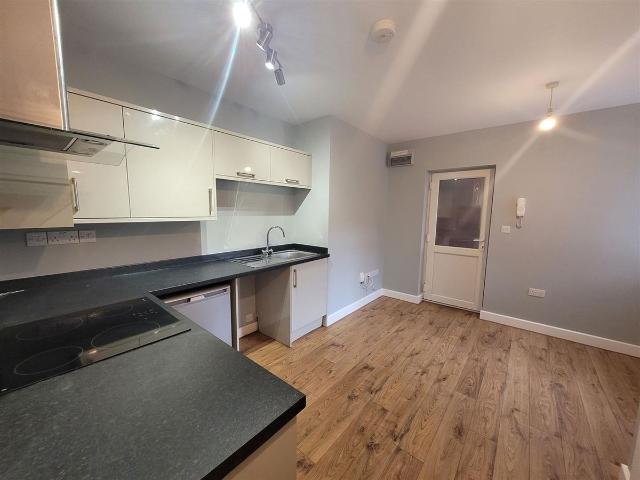 Sibson Road, Birstall LE4, 1 bed flat to rent, £675 pcm | PrimeLocation