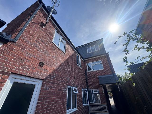 Sibson Road, Birstall LE4, 2 bed flat to rent, £875 pcm | PrimeLocation