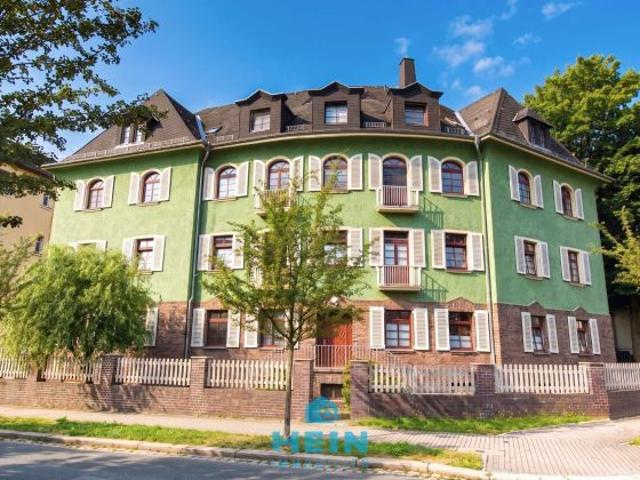 Sichere Rendite: Langfristig vermietete 3 Zimmer Dachgeschosswohnung in Zwickau Pölbitz