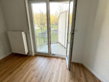 Sichern Sie sich Ihre neue Wohnung mit Balkon und Stellplatz!