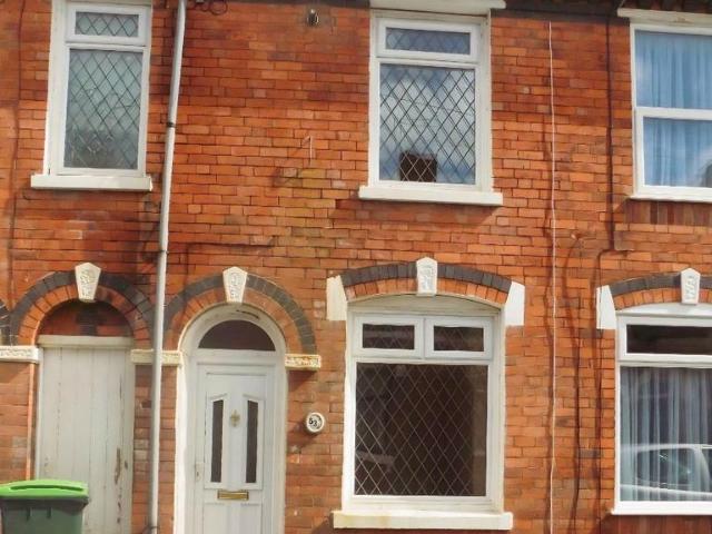 Sidaway Street, Cradley Heath 2 bed terraced house to rent £895 pcm £207 pw
