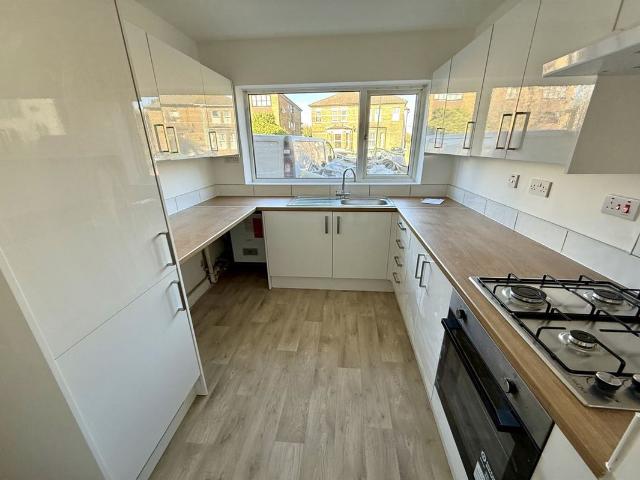 Sidcup Hill, Sidcup DA14, 2 bed maisonette to rent, £1,600 pcm | PrimeLocation