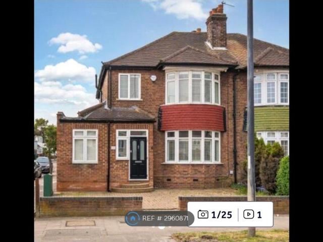Sidcup Road, London SE9, 3 bed semi detached house to rent, £2,600 pcm | PrimeLocation