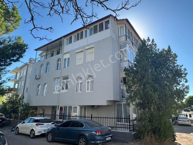 Side Merkez Bankalar Bölgesinde 1+1 Eşyalı Kiralık Daire