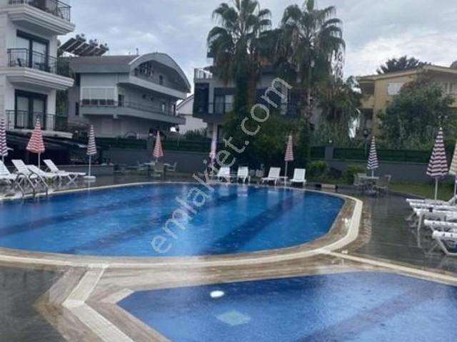 Sidede Havuzlu Site İçerisinde Eşyalı Kiralık 1+1