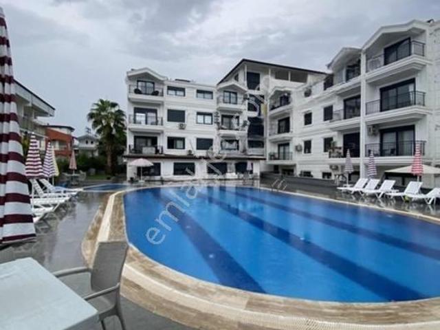 Sidede Müstakil Tadınde Kiralık Havuzlu Daire