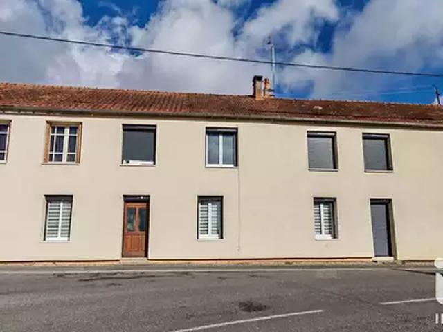 Sidiailles 18270 Achat / Vente maison 11 pièces t11 piscine cave