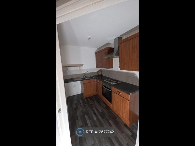 Siding Court, Widnes WA8, 2 bed flat to rent, £800 pcm | PrimeLocation