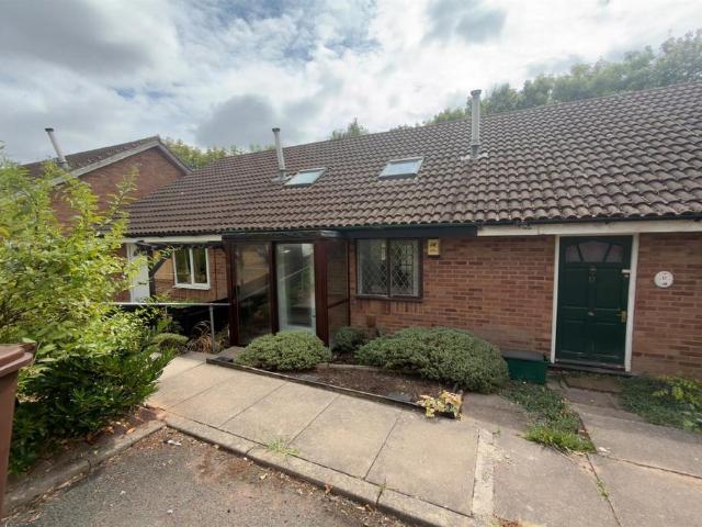 Sidlaw Close, Wolverhampton 1 bed bungalow to rent £750 pcm £173 pw