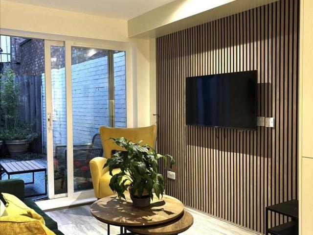 Sidney Grove, Clerkenwell, London EC1V, 4 bed flat to rent, £5,633 pcm | PrimeLocation