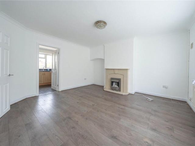 Sidney Street, Maidstone, ME16 3 bed terraced house to rent £1,600 pcm £369 pw
