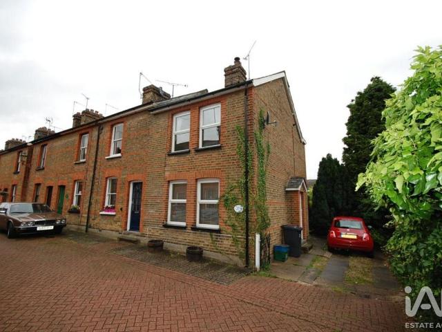 Sidney Terrace, Bishop's Stortford Herts CM23, 2 bed end terrace house to rent, £1,450 pcm | PrimeLocation