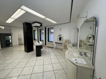 Sie brauchen neue Laden oder Büroräume ca. 70 m² in der Geraer Innenstadt?