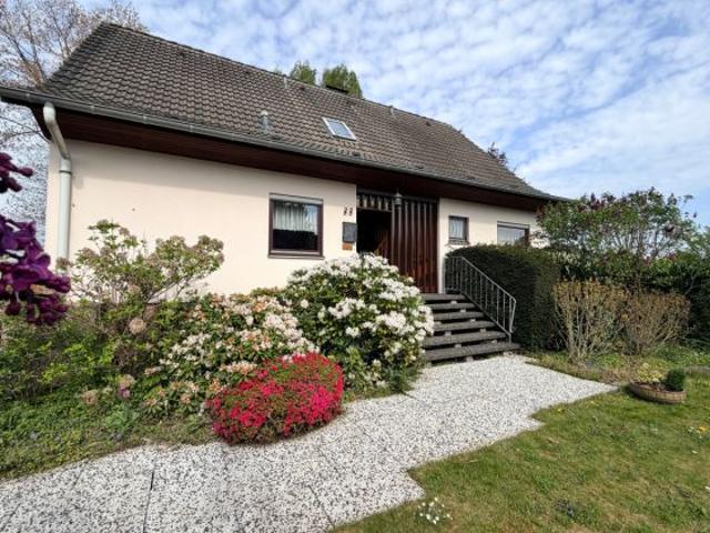 SIE haben die FAMILIE wir das ZUHAUSE, welches SIE suchen