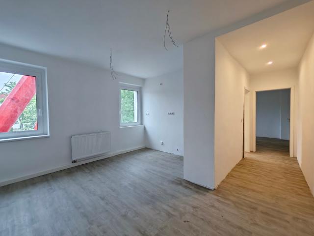 Sie haben die perfekte Familienwohnung gefunden 3. OG links