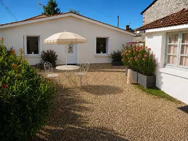Siecq 17490 Achat / Vente maison 5 pièces t5 jardin cave