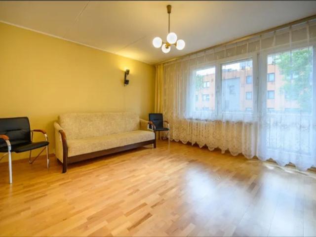 Na sprzedaż funkcjonalne 2 pokojowe mieszkanie 48 m² z balkonem