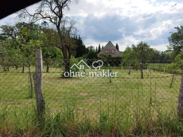 Siedlerhaus auf Baugrund am Ortsrand