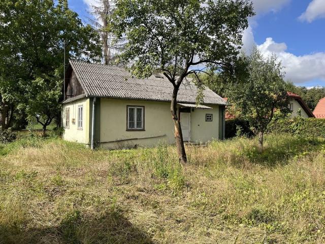 Siedlisko 11 000 m² z domem do remontu blisko Lublina