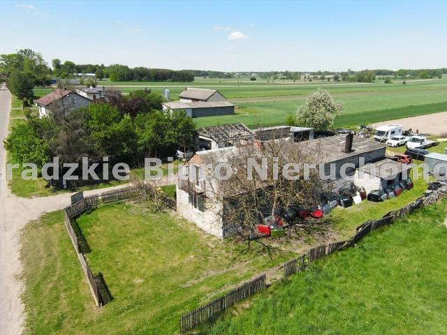 Siedlisko Borzęckie 50 m² do remontu z dużą działką