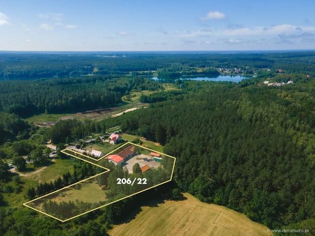 Siedlisko z magazynem, 3 pokojowe mieszkanie, panele fotowoltaiczne