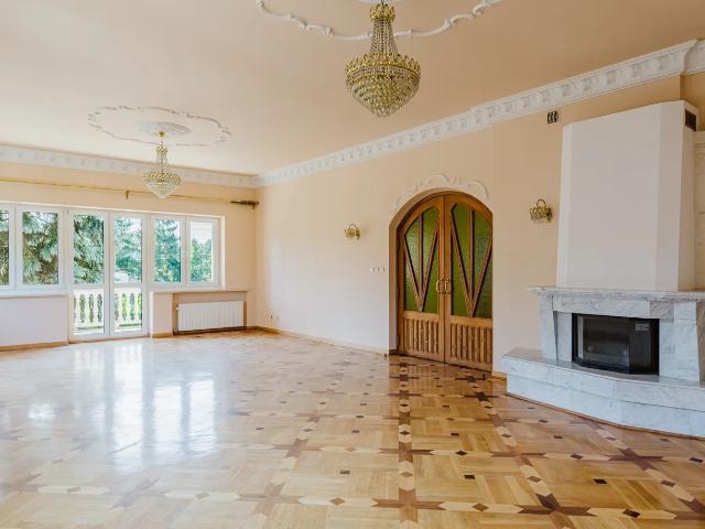 Siedziba firmy 500 m² | Warszawa, Wawer